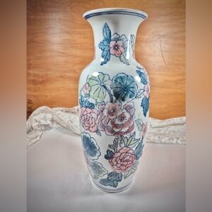 Vintage Floral Chinese Porcelain Vase Hand-Painted Pink Peonies Oriental Decor